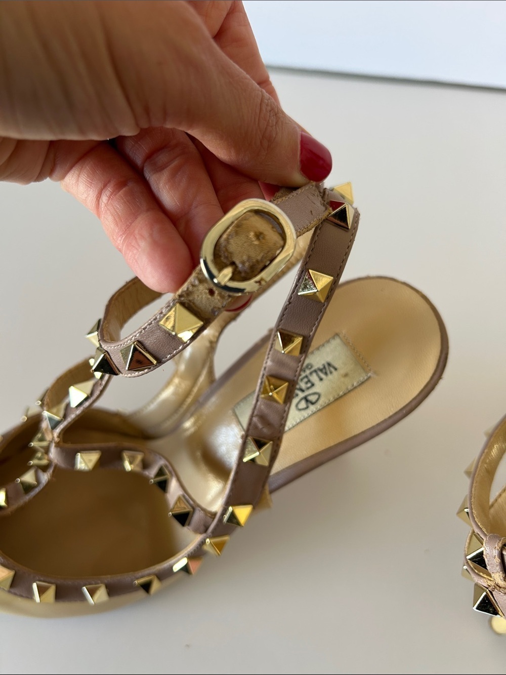 Valentino Patent Pointed Slingback Pumps with Gold Studs in Tan and Mauve - Picture 11 of 11